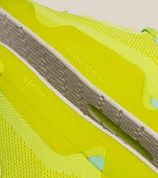 women's move trainer