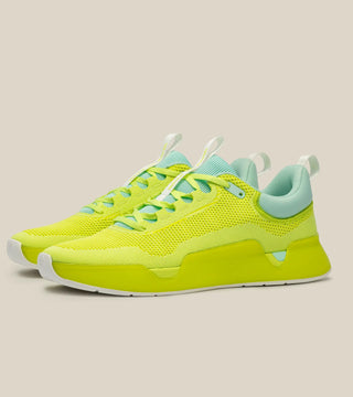 women's move trainer