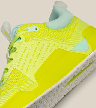 women's move trainer