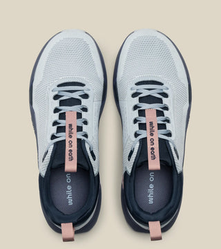 women's move trainer