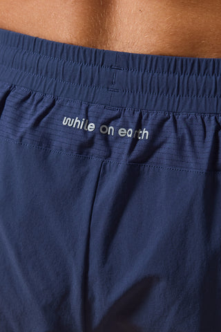 men's hybrid short 7"