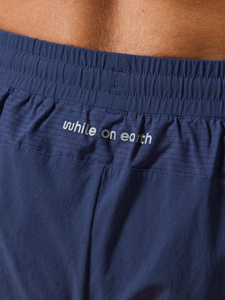 men's hybrid short 7"