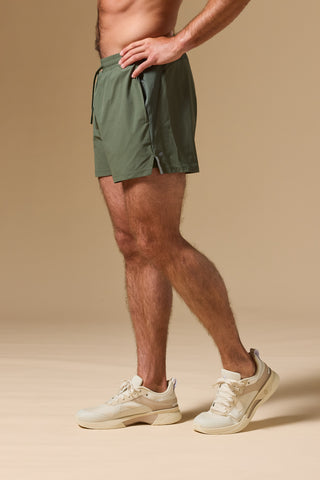 men's hybrid short 5"